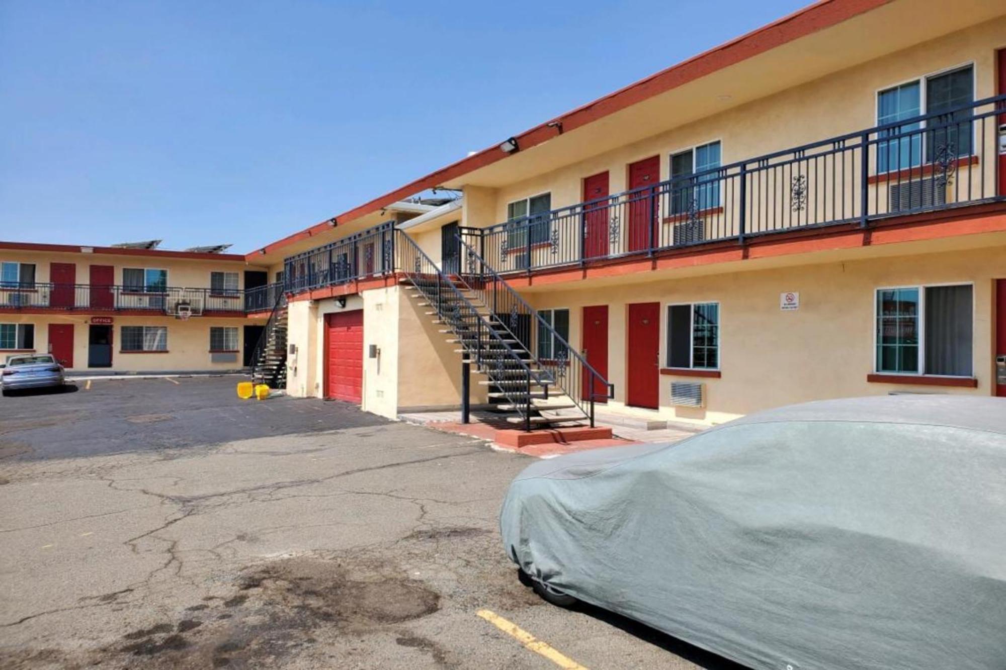 Premier Inn & Suites -Listing Partner Oakland Eksteriør billede